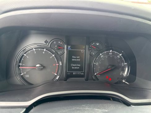 Used 2021 Toyota 4Runner SR5 AWD/4WD image 24