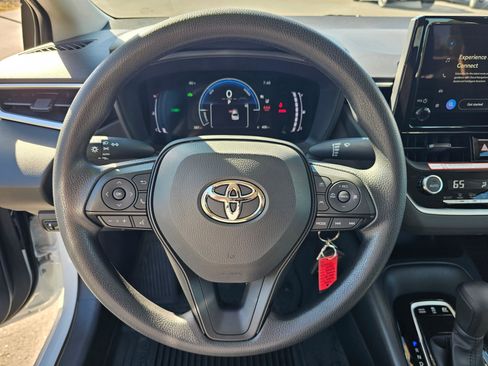 Used 2026 Toyota Corolla LE image 22