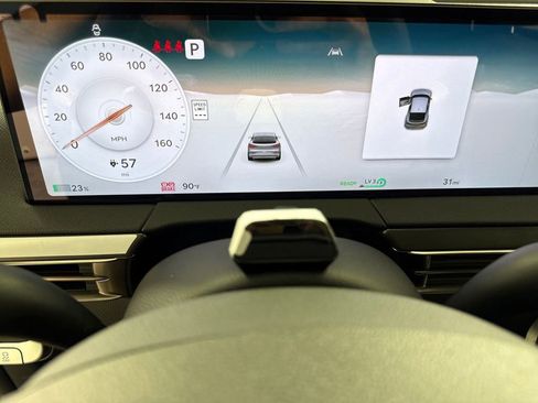 New 2026 Genesis GV60 RWD image 20