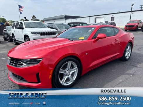 Used 2022 Chevrolet Camaro LT RWD image 1
