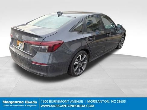 Used 2025 Honda Civic Sport image 6