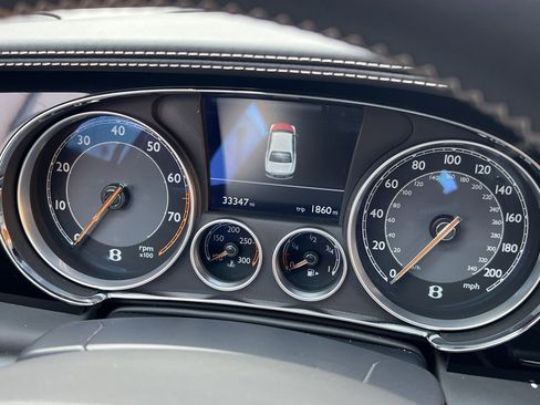 Used 2014 Bentley Flying Spur W12 image 25