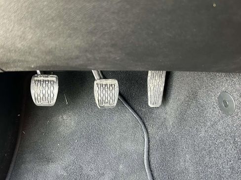 Used 2020 Jeep Wrangler Sport AWD/4WD image 25