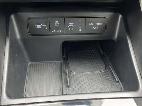 Certified 2025 Hyundai Tucson SEL FWD image 18