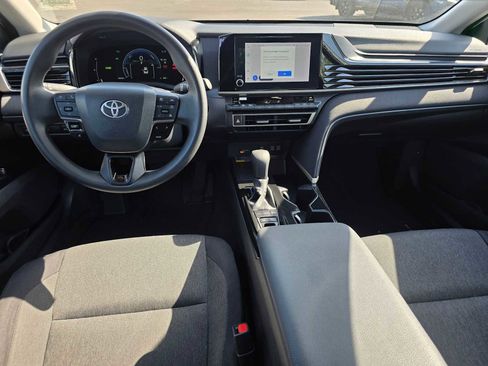 Certified 2025 Toyota Camry LE FWD image 21