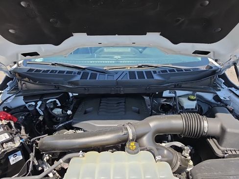 Used 2021 Ford F150 XLT w/ Equipment Group 301A Mid RWD image 9