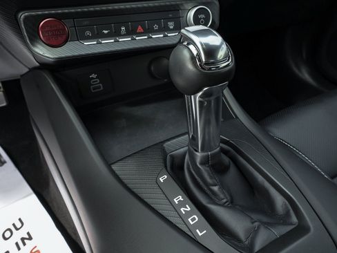 Used 2025 Ford Mustang Premium RWD image 28