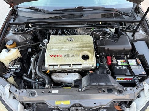 Used 2005 Toyota Camry SE image 18