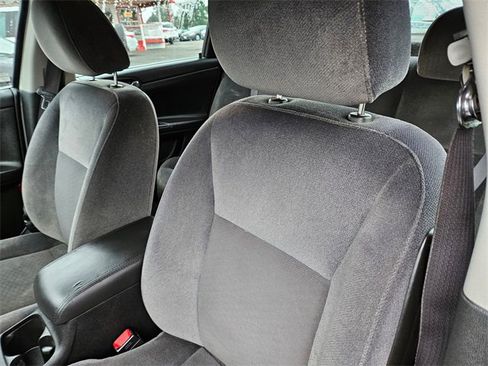 Used 2013 Chevrolet Impala LT image 12