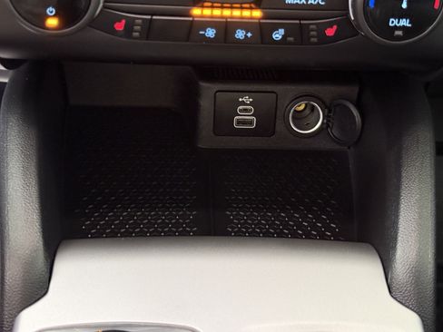 Certified 2023 Ford Bronco Sport Outer Banks AWD/4WD image 22
