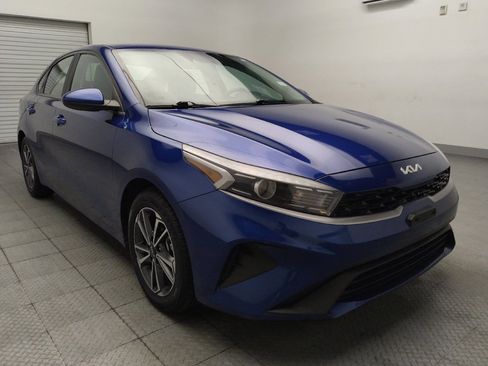 Used 2022 Kia Forte LXS FWD image 13