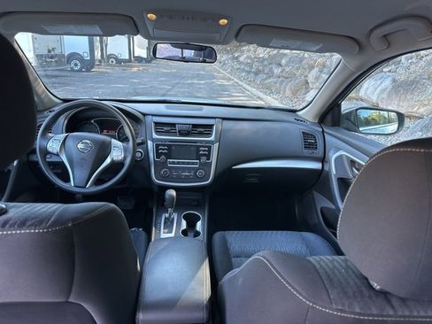 Used 2017 Nissan Altima 2.5 S w/ Power Driver Seat Package image 36