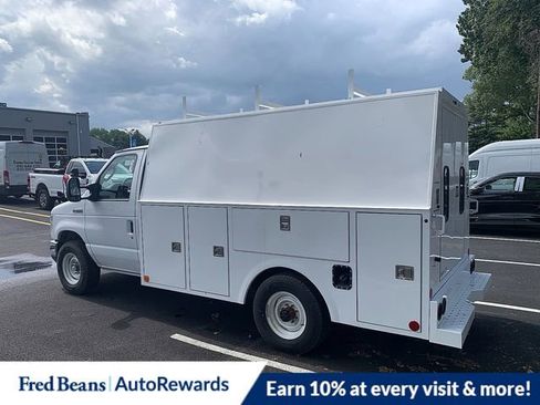 New 2025 Ford E-350 and Econoline 350 Super Duty w/ Power Equipment Group image 5