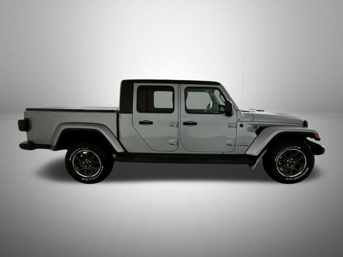 Used 2021 Jeep Gladiator Overland AWD/4WD image 5
