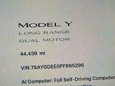 Used 2023 Tesla Model Y Long Range AWD/4WD image 18