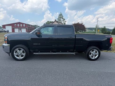 Used 2016 Chevrolet Silverado 2500 LT w/ LT Convenience Package AWD/4WD image 2