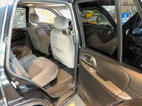 Used 2008 Chevrolet TrailBlazer SS w/ Sun And Sound Package AWD/4WD image 99