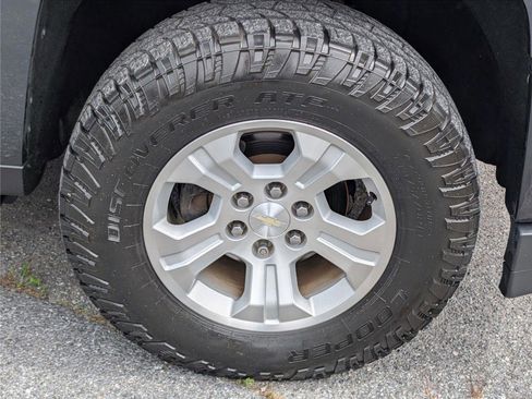 Used 2017 Chevrolet Silverado 1500 LT w/ Texas Edition AWD/4WD image 12