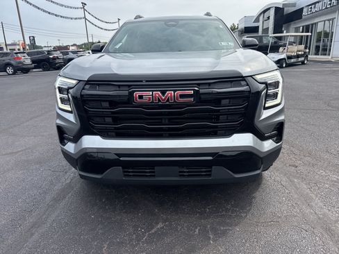 Used 2026 GMC Terrain Elevation w/ Elevation Premium Package AWD/4WD image 9