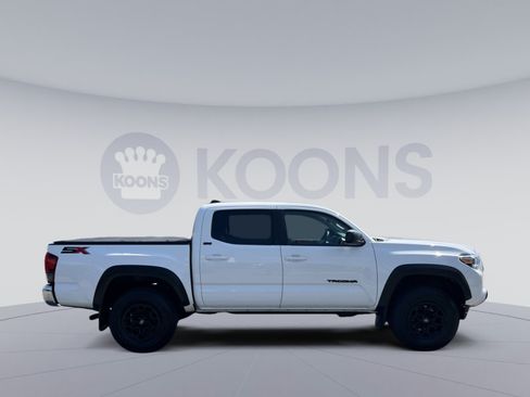Used 2023 Toyota Tacoma SR5 w/ SX Package AWD/4WD image 8