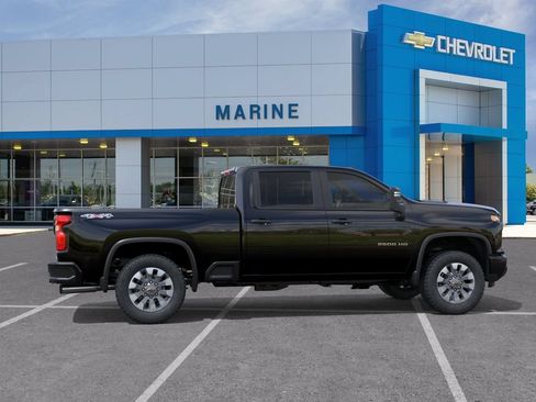 New 2026 Chevrolet Silverado 2500 Custom w/ Custom Value Package AWD/4WD image 5