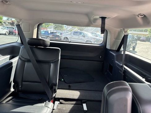 Used 2025 Ford Expedition Max Platinum AWD/4WD image 11