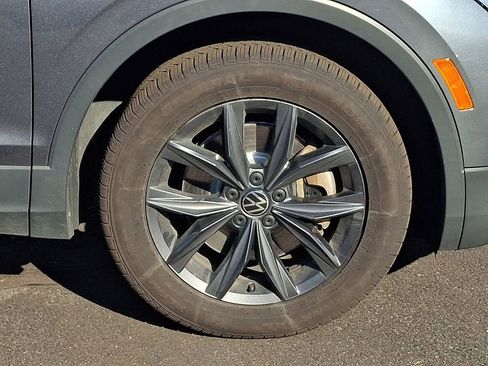 Certified 2022 Volkswagen Tiguan SE AWD/4WD image 8