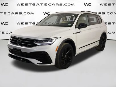 Used 2023 Volkswagen Tiguan SE R-Line