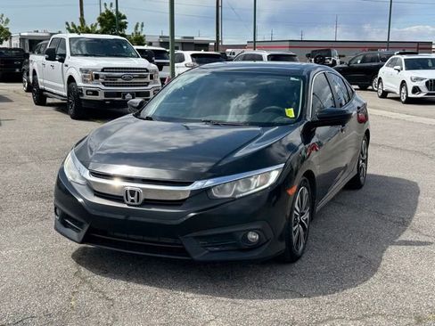 Used 2017 Honda Civic EX-T image 13
