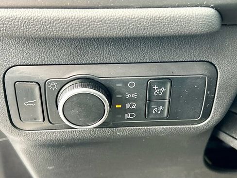 Certified 2024 Ford Escape Active AWD/4WD image 15