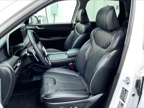 Used 2025 Hyundai Palisade Limited image 10
