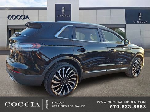 Certified 2022 Lincoln Nautilus Black Label image 5