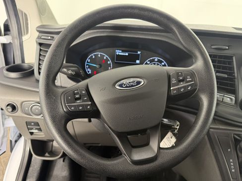 Used 2025 Ford Transit 250 Low Roof w/ Exterior Upgrade Package RWD image 20
