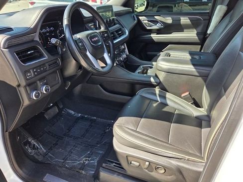Used 2021 GMC Yukon XL SLT RWD image 8