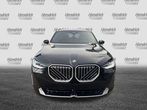 Used 2025 BMW X3 xDrive30i w/ Premium Package AWD/4WD image 2