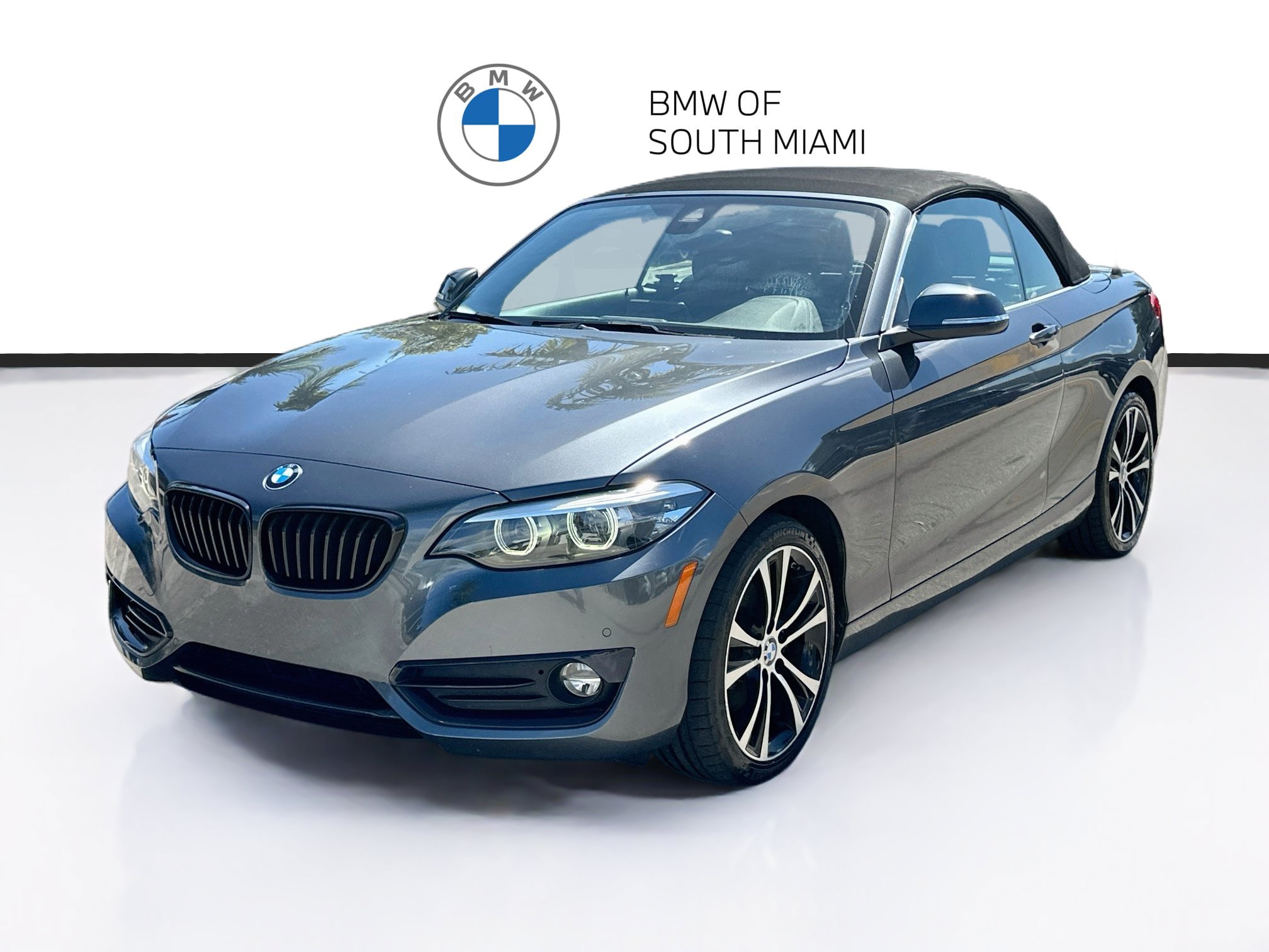 Used 2020 BMW 230i Convertible w/ Convenience Package RWD image 3