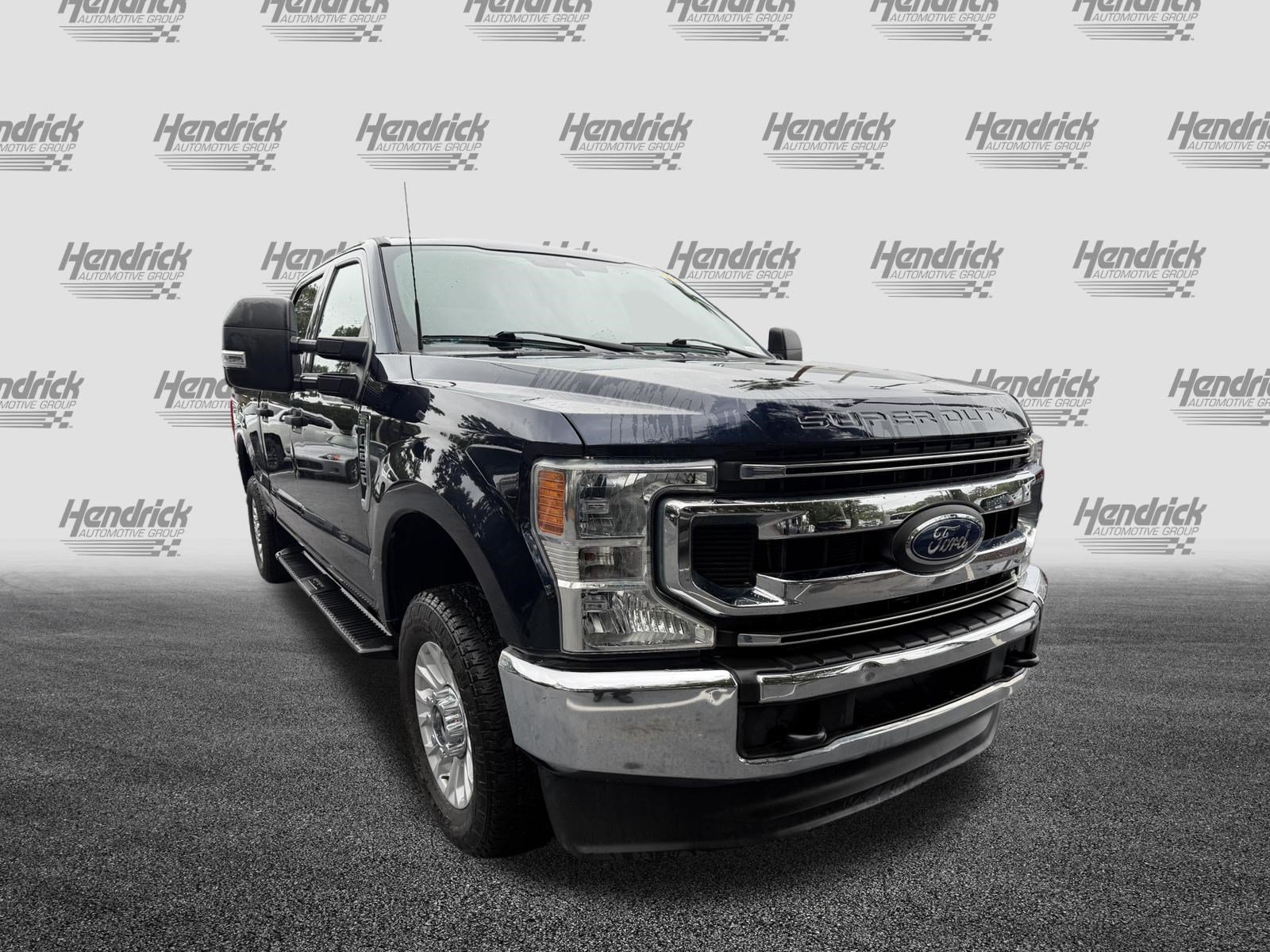 Used 2022 Ford F250 4x4 Crew Cab Super Duty image 2