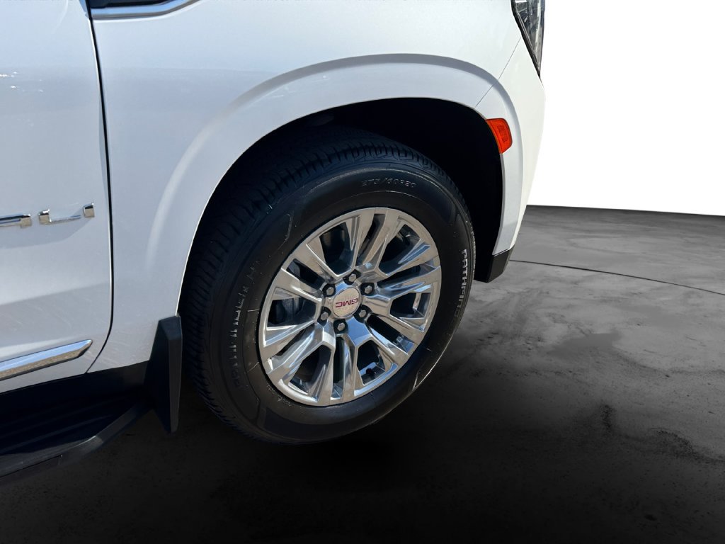 Used 2021 GMC Yukon Denali AWD/4WD image 12