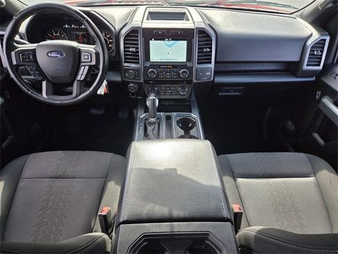 Used 2018 Ford F150 XLT w/ Equipment Group 302A Luxury image 8