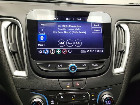 Used 2023 Chevrolet Malibu LT FWD image 25