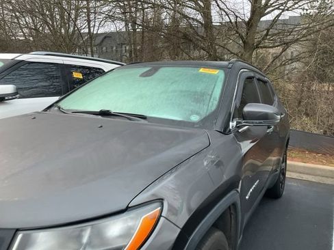 Used 2018 Jeep Compass Limited w/ Navigation Group image 11