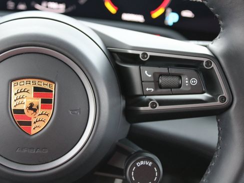 Used 2022 Porsche Taycan Turbo S image 16