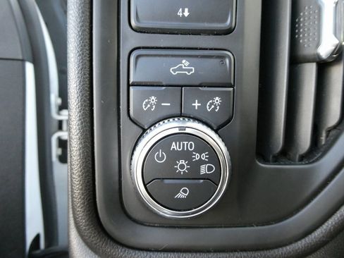 Certified 2023 GMC Sierra 2500 Pro w/ Gooseneck/5TH Wheel Package image 23