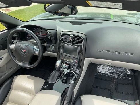 Used 2008 Chevrolet Corvette Convertible w/ Preferred Equipment Group RWD image 18