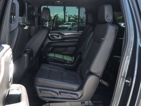 Used 2021 Chevrolet Suburban High Country AWD/4WD image 51