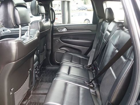 Used 2018 Jeep Grand Cherokee High Altitude image 17