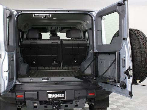 New 2025 INEOS Grenadier image 21