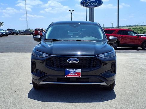 New 2025 Ford Escape Active image 2