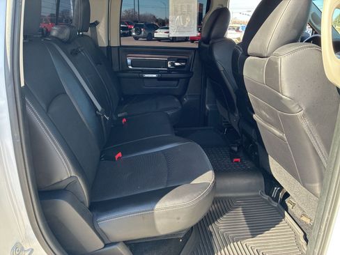 Used 2017 RAM 1500 Laramie w/ Convenience Group AWD/4WD image 20