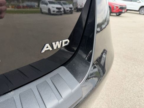 Used 2015 Nissan Rogue S AWD/4WD image 30